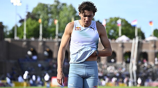 �v�dsk� ty�ka� Armand Duplantis na m�tinku Diamantov� ligy ve Stockholmu