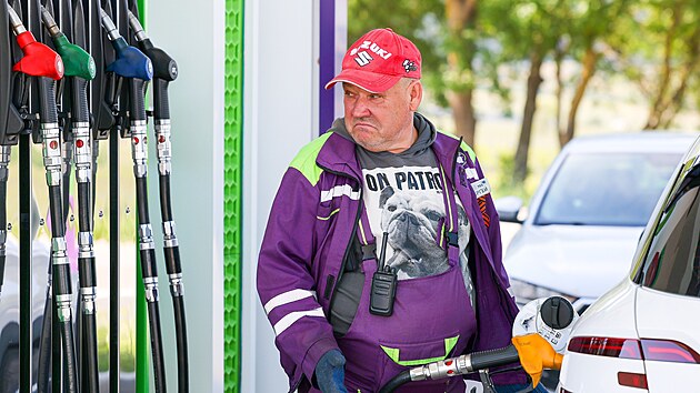 Pohonn� hmoty jsou nyn� na Krymu na p��d�l. (3. �ervna 2026)