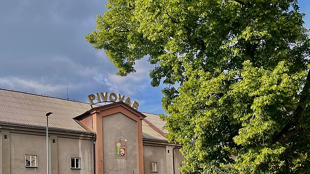 V�roba v pardubick�m pivovaru skon�ila v roce 2023,od roku 2024 pat�� spole�nosti Conseq Funds. M�sto chce navrhnout ministerstvu kultury, aby se budova b�val�ho pivovaru stala kulturn� pam�tkou. (3. �ervna 2026)