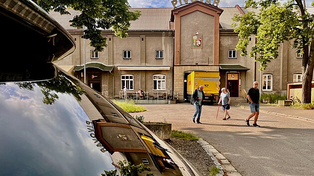 V�roba v pardubick�m pivovaru skon�ila v roce 2023,od roku 2024 pat�� spole�nosti Conseq Funds. M�sto chce navrhnout ministerstvu kultury, aby se budova b�val�ho pivovaru stala kulturn� pam�tkou. (3. �ervna 2026)