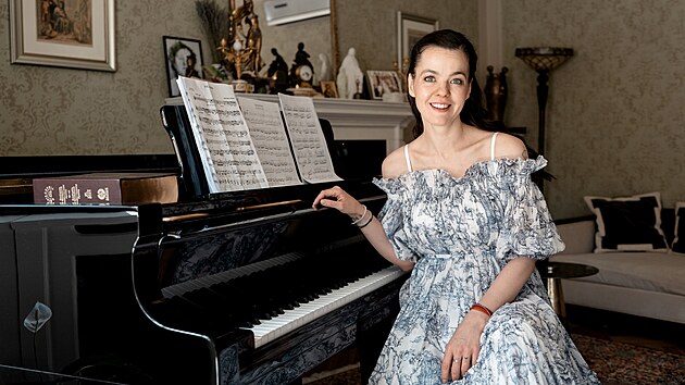 Lilia Khousnoutdinova miluje hru na klavír. 