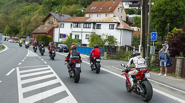 Z �esk� vyj��ky �We Ride As One�