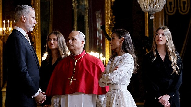 �pan�lsk� kr�l Felipe VI., korunn� princezna Leonor, pape� Lev XIV., kr�lovna Letizia a princezna Sofia v Madridu (6. �ervna 2026)