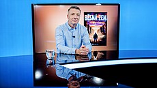 Hostem po�adu Rozst�el je spisovatel, právník a lingvista Petr Opr�al.