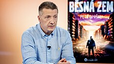 Hostem po�adu Rozst�el je spisovatel, právník a lingvista Petr Opr�al.