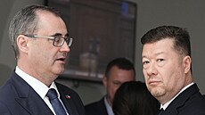 Tisková konference poslaneckého klubu SPD. Na snímku p�edseda SPD Tomio Okamura...