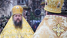 Pravoslavní kn�í se ú�astní p�ivítání ostatku svatého Ond�eje Prvozvaného v...