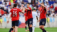 Radost �eských fotbalist� po gólu do sít� Guatemaly, který za�ídil Patrik...