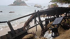 Tropická bou�e Boris na pob�e�í mexického m�sta Acapulco ve stát� Guerrero.