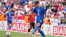 Chorvatský obránce Luka Vu�kovi�.