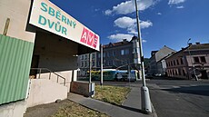 Sb�rný dv�r ve �tvrti Krásné B�ezno v Ústí nad Labem. (�erven 2026)