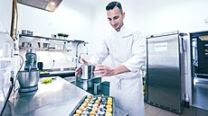 Roman Jane�ek je moderní cukrá�, který sv�j byznys postavil na jednom druhu...
