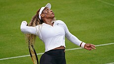 Americká legenda Serena Williamsová na tréninku p�ed svým o�ekávaným návratem...