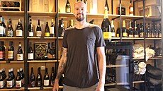 Basketbalista Ond�ej Balvín má v Praze vinárnu.