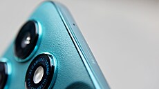 Motorola Moto G77