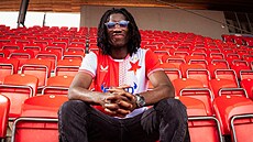 Neil Glossoa, nová posila Slavie