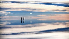 Nejv�t�í solná plá� sv�ta Salar de Uyuni v Bolívii pat�í p�esn� mezi ta místa,...
