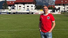 Bývalý ligový fotbalista Richard Veverka v rakouském dresu, letos byl hrajícím...