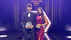 Partnerkou kapitána �eské reprezentace Ladislava Krej�ího je modelka Dominika...
