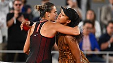 Aryna Sabalenková si poradila s Naomi Ósakaovou a postoupila do �tvrtfinále...