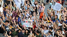 Pape� Lev XIV. dnes promluvil k v��ícím v Barcelon�, kde v katalán�tin� vyzval...