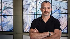 Kriminalista Michal Hynek má na kont� osmdesát uzav�ených vra�d, zvít�zil v...