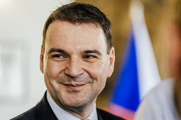 Vaše jméno v zahraničí rezonuje, ocenil Macinka Klause a udělil mu medaili
