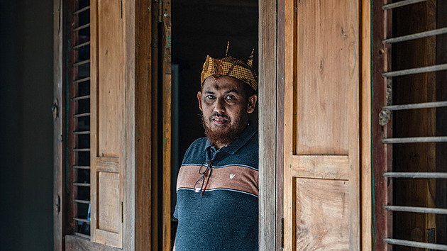 Former Terrorist Linked to 200 Deaths Now Sells His Own Coffee in Indonesia as Part of Deradicalization Program