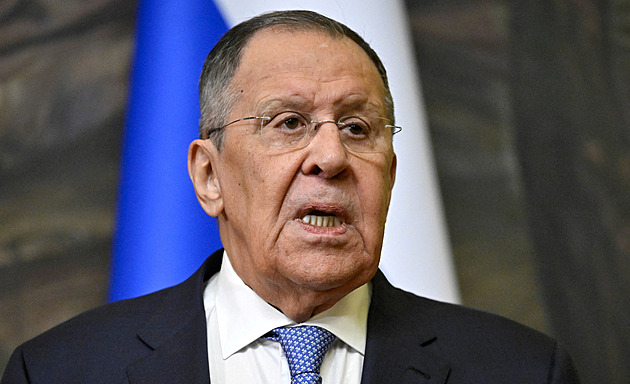 Postsovětský vojenský pakt chřadne. Lavrov vyhazuj