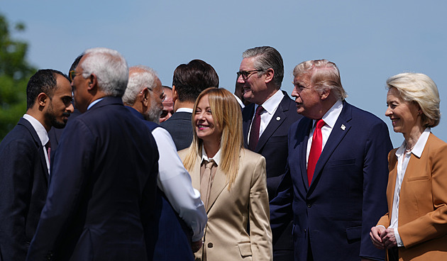 Kdo lže? Trump se s Meloniovou stále pře o společnou fotku, kamarádit se už nechce