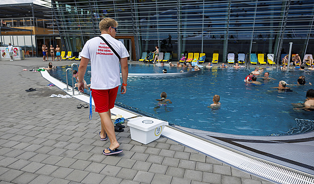 200 an hour isn't enough, add benefits, summer seasonal workers demand