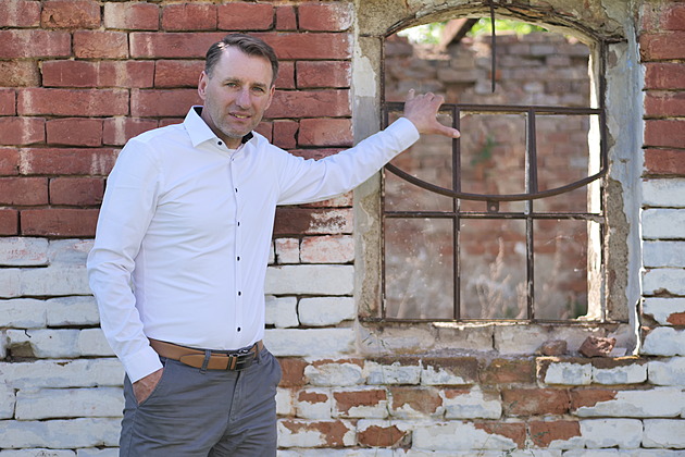Aleš Navrátil: U hypotéky by se měl klient cítit jako v lázních
