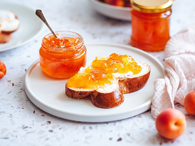 M�te doma meru�ky? Tohle je recept, kter� letos dob�v� �esk� kuchyn�
