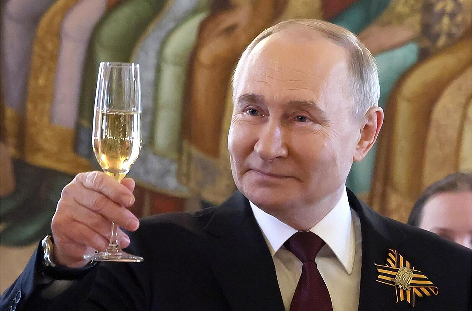 Putinovo tajné vinařství vyhrává evropské soutěže. Účastní se i přes západní sankce