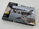 Plastiková stavebnice legendární stíha�ky Spitfire LF Mk.Vb od firmy Kovozávody...
