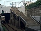 Akasegawa objevil svého prvního thomassóna na �elezni�ní stanici Yotsuya v...