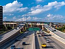 Po �ínských in�enýrsko-dopravních lah�dkách vypadá �High Five Interchange� v...