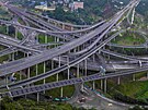 Absolutní betonové peklo, nebo absolutní dokonalost in�enýrského plánování? V...