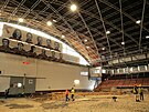 ��árský stadion prochází rekonstrukcí ledové plochy. Na práce dohlí�í i...