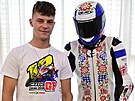 Kombinéza ur�ená do dra�by s podlu�áckým ornamentem od Petry Bu�kové ze...