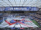 Zahajovací ceremoniál v Los Angeles p�ed zápasem domácích USA s Paraguayí. (13....
