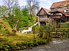 V�t�ina objekt� vyniká malebnou d�ev�nou lidovou architekturou, kouzelnou...