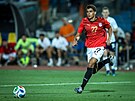Hamza Abdelkarim (1. ledna 2008) hraje jako úto�ník za klub Barcelona...