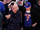 Pánská jízda: fand�ní New York Knicks se kone�n� vyplácí i duu Larry David...