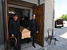 Poslední rozlou�ení se Zde�kou Ma�ínovou, dcerou generála, odbojá�e z druhé...