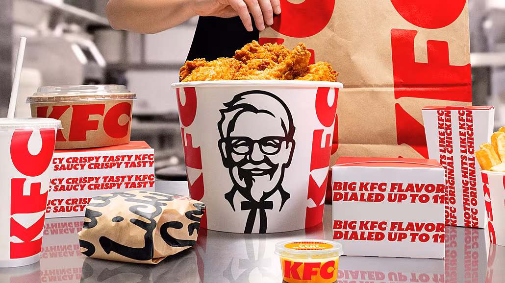 KFC zárove� p�ichází s aktualizovaným menu, které zahrnuje �adu pokrm� bez...
