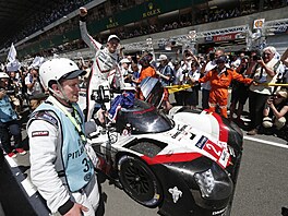 Brendon Hartley na Le Mans zvít�zil t�ikrát