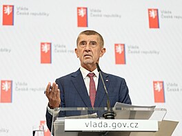 Po jednání vlády, která odsouhlasila zru�ení poplatk� pro �eskou televizi a...