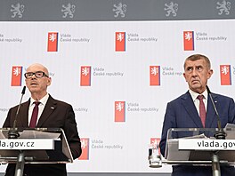 Po jednání vlády, která odsouhlasila zru�ení poplatk� pro �eskou televizi a...