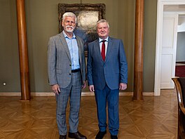 Prezident Petr Pavel p�ijal na Pra�ském hrad� p�edsedu Správy státních hmotných...